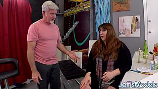 chelsea dagger tempts hung man with her curvy fat ass