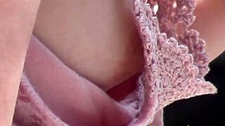 Voyeur peeps asian babes outdoor side boob nipples hd