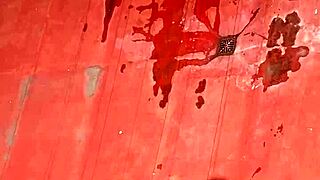 vecinas argentinas en bikini bronceando tetas en terraza voyeur