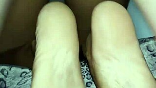 metendo pauzudo fundo na morena gostosa com squirt intenso