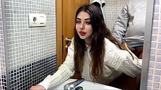 omg landlord fucks me fast in bathroom while bf cooks 😈🚪💦