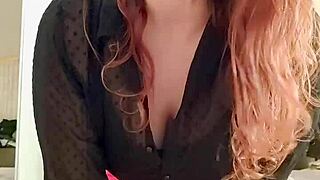 hey cuties, wanna see my new sextoy in action?