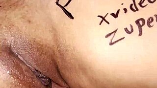 watch me suck fingers finger frida's tight sexy pussy