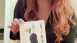 hey cuties, wanna see my new sextoy in action?