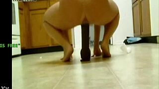 i love fuckin my fave bbc dildo so deep 😍🍆💦