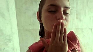 Sussy Sweet's intense DP backstage action