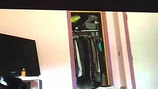 Nicole Marshall Devours Cock in Sloppy Cum-Gushing Suck Fest!