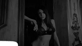 girls, isn't this glamorous lingerie dance video so seductively sexy?