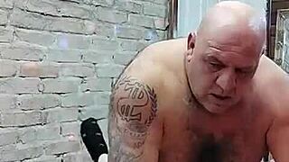 sexy bodybuilder babe begs for deep creampie in tight pussy. she rides hard craving every drop inside