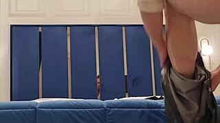 Wow! Intense Amateur Handjob Explodes in Huge Cumshot!