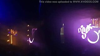 Hey 18yo latina shake it in hot desk table dance