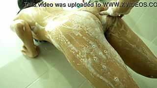 amateur couple morning bathroom creampie sex