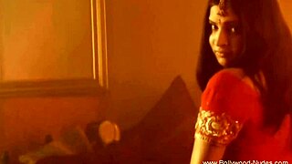 exotic oriental babe's sexy belly tease 🔥💃