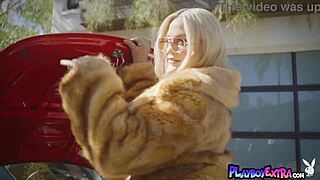 big booty blonde latinas alexis texas strips teasing amazing boobs