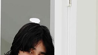 threesome with freeuse milf gossiping on young cocks