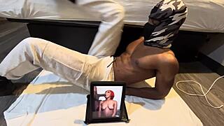 Watch these tight abs tease muscular ladies everywhere