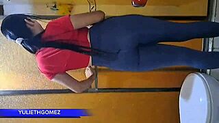 i give epic blowjob at gym while trainer watches casero real 😏💦