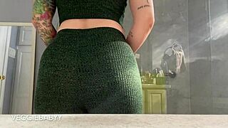 october 2023 redhead asshole spreading compilation with veggiebabyy