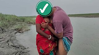 Bangladeshi Couple Open Place Doggystyle