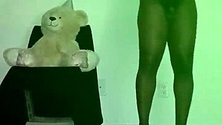 whoa exploding with wild dances and sings to my free electronic parody song remakes in spare time!