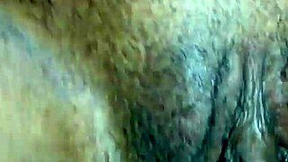 cojiendo la culona cubanita puta anal en el carro 🔥🍑