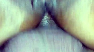 cojiendo la culona cubanita puta anal en el carro 🔥🍑