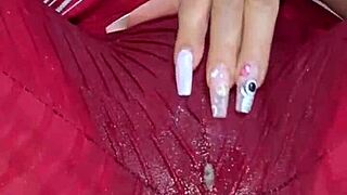 colombian babe rubs her wet pussy through leggings dirty talk till soaked and horny af 🔥💦