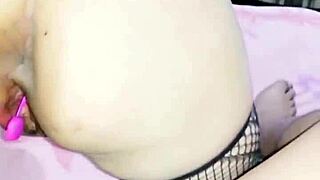 Big Ass Prostitute Bent Over Doggystyle Squirting on Thick Cock