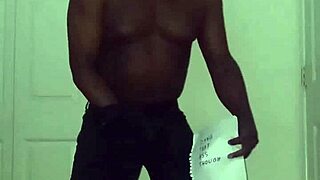 Spider crab stretches lead to restricted cum ritual on firm ass