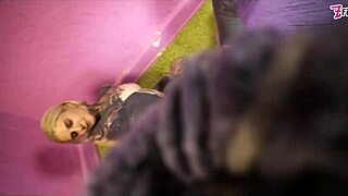 wanna see this alt goth girl strap-on fuck her tattooed lesbian lover till she squirts?