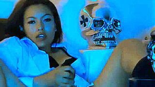 wonderful blue flashes her natural tits and rides big dildo live for you 😘🔥