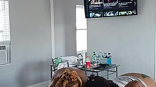 Two Twitter Baddies Relax with Gaktrizzy After Party