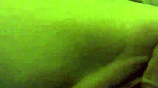 milf mommy toys her wet cunt like a naughty good girl!