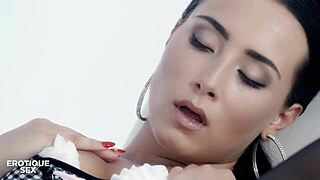 czech babe anna rose moans through passionate outdoor fuck with huge cock in tight pussy