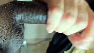 Fat Ass White Girl Facesits Black Guy Fingering Pussy in Clinic