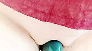 Mature Shaved Pussy Lips Grind Wet!