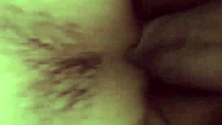 ¡Mi vecina CALIENTE me monta BIEN DURO ahora!