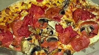 pizza tease turns into juicy arab pussy squirt and bbc craving