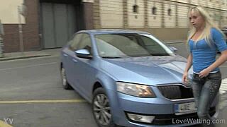 naomi's outdoor pissing moment is so wild! 🌊💦