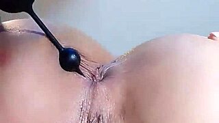 Zaramontoyareal Plays Perverted Horny Secretary Role