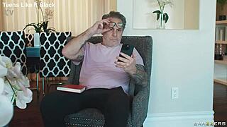 bambi barton caught on voyeur cam taking it deep outdoors