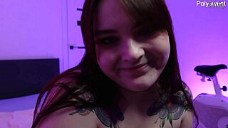 my mind aint even here cuz of yer fat cock n huge pussy lips makin me humiliate myself