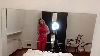 Blonde belly dancer's empowering rhythm defies critics