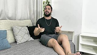 Baixinha Melissa Oliveira's giant ass gets fucked hard in lingerie