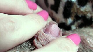 Closeup Of Huge Clit In Intense Climax