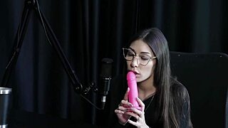 wanna see melina khalifa's wild interview full of filthy fun?