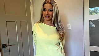 Vanessa Marie reveals big tits household fantasy with Scott Stark