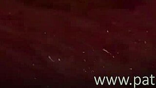 giantess eskozs towers with huge curves