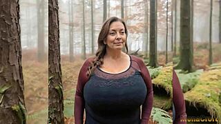 yo mona croft's those busty milf curves