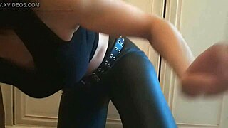 mature italian milf teases with her sweaty smelly feet and toes for jerk off